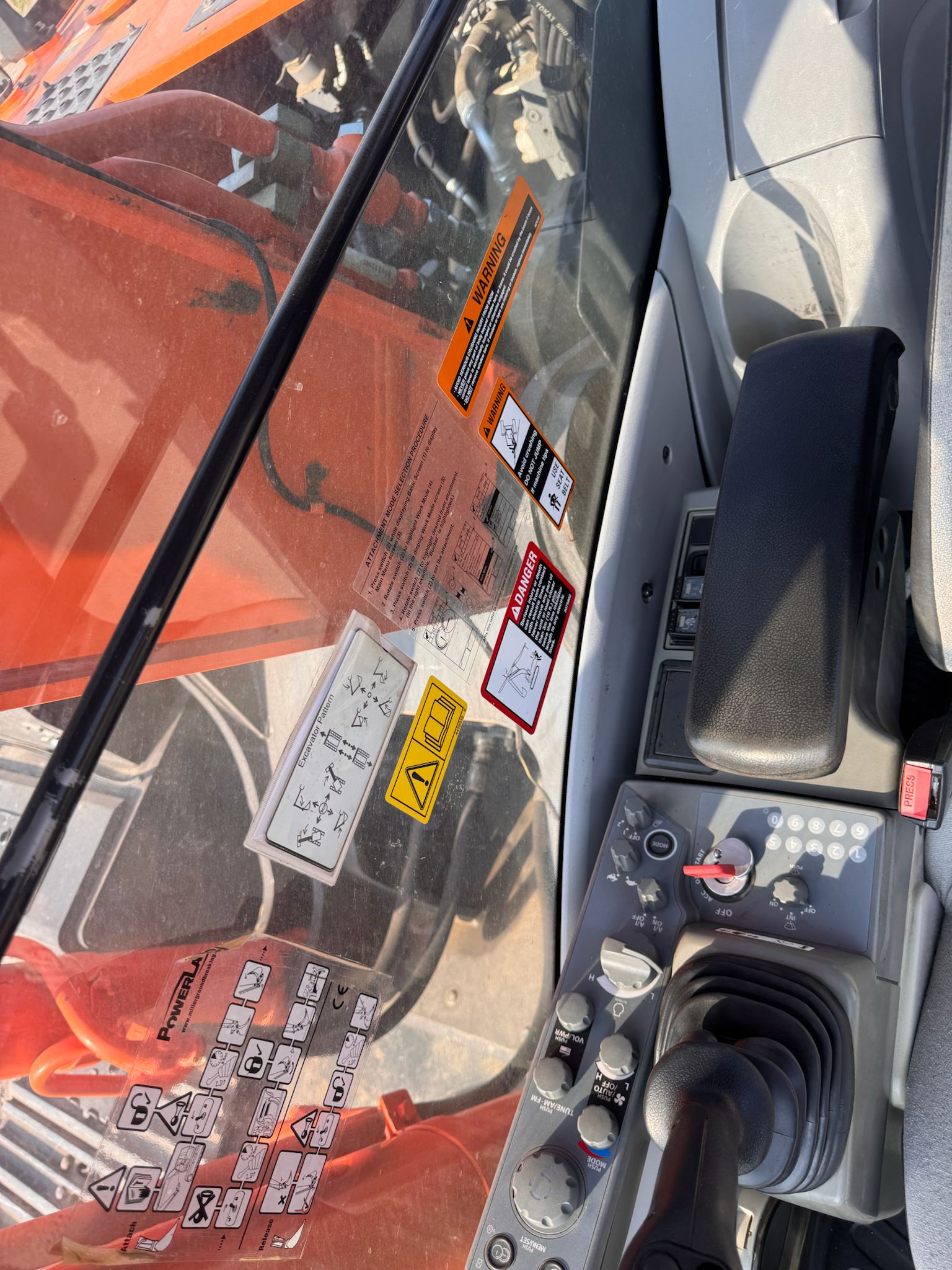 2016 Hitachi ZX250LC-6 Track Excavator